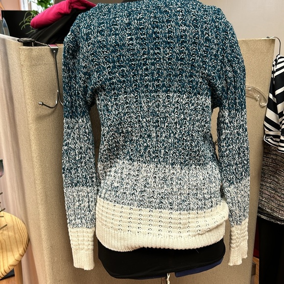 Blue and white Knitted sweater - Picture 2 of 2